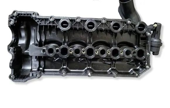 Land Rover Range Rover L322 Rocker cam cover 