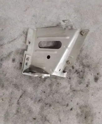 Renault Master III Fender mounting bracket 03D25312R 1715