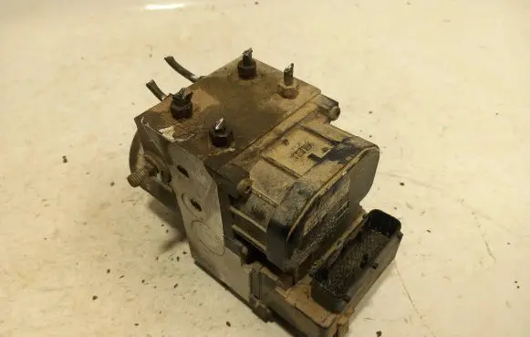 Subaru Legacy ABS Pump F40HU407 990802624 B0051