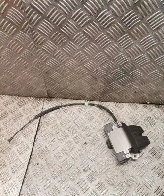 Volvo S80 Loading door lock 