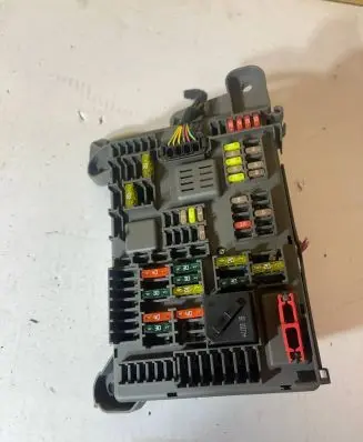 BMW X5 E70 Fuse module 518954021A 693168704 055683693168704