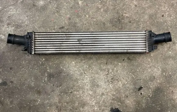 Audi A5 8T 8F Intercooler radiator 8K0145805 8K0145805E