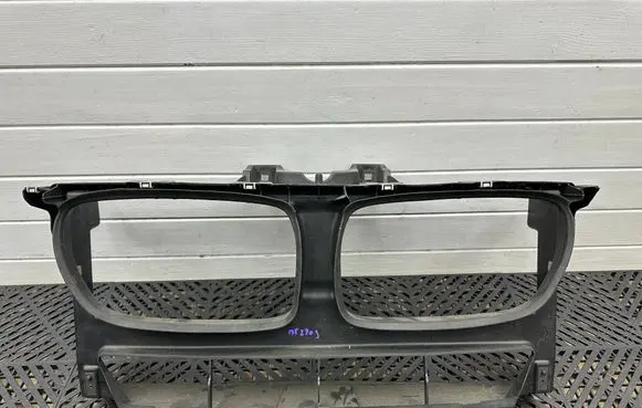 BMW X3 F25 Radiator support slam panel 17714410 10308