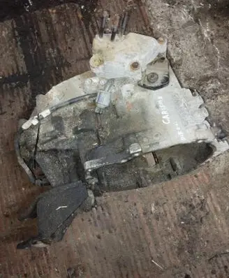 Mitsubishi Carisma Manual 5 speed gearbox 1023765