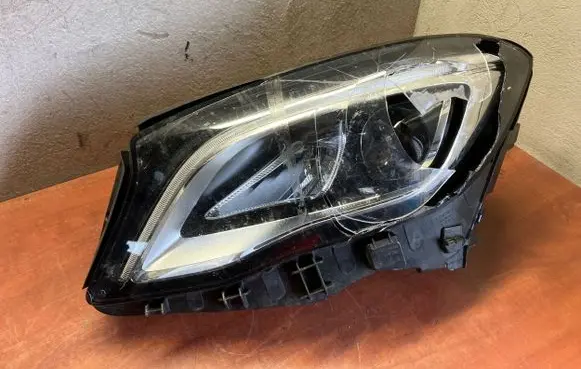 Mercedes-Benz GLA W156 Headlight/headlamp A1569066900 ZGS0005 LE15A6360