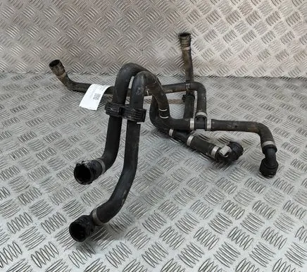 Mercedes-Benz Sprinter W907 W910 Engine coolant pipe/hose A9105000500