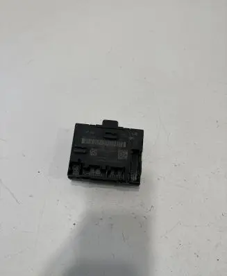 Volkswagen Golf VII Engine control unit/module 5Q0959592A P10097948 5Q0959592