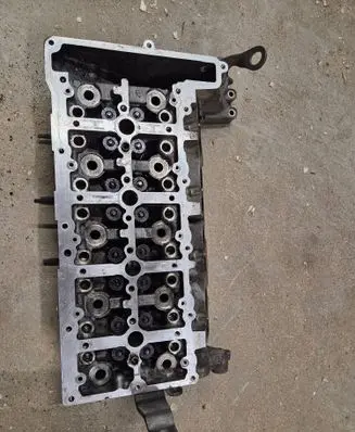 BMW 3 F30 F35 F31 Engine head 7810465