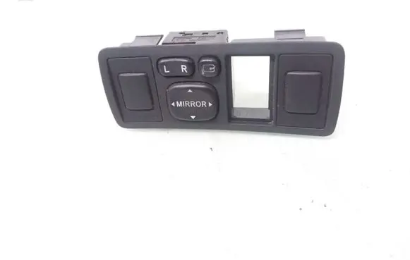 Toyota Avensis T250 Wing mirror switch 183575