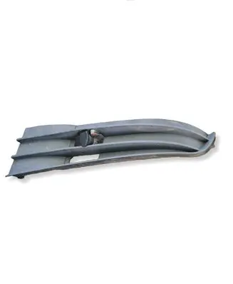 Volkswagen Touran I Front bumper lower grill 1T0853665E