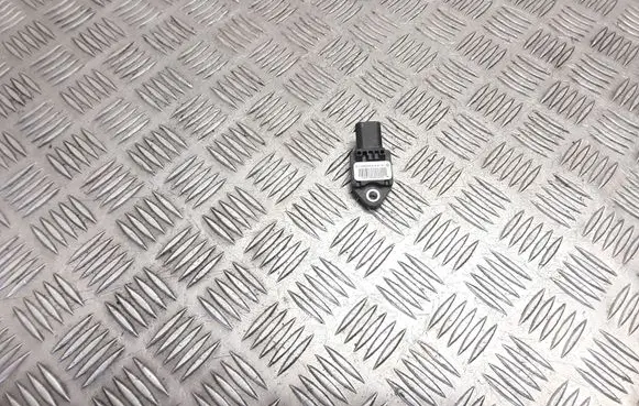 Mercedes-Benz A W169 Airbag deployment crash/impact sensor A1698202226