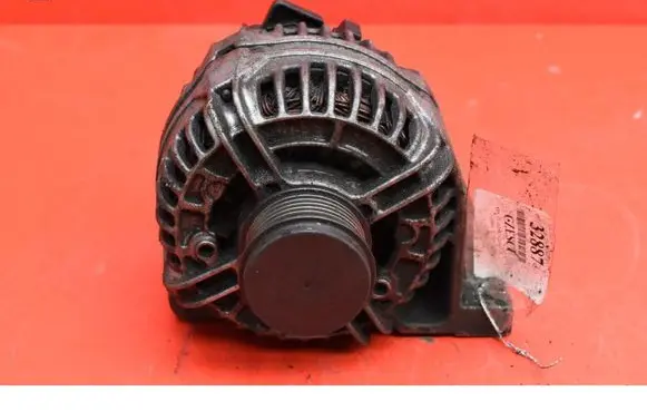 Volvo XC70 Generator/alternator 8622786