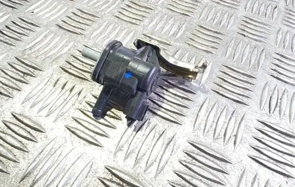 Toyota Auris E180 Turbo solenoid valve 9091012276 1362007010