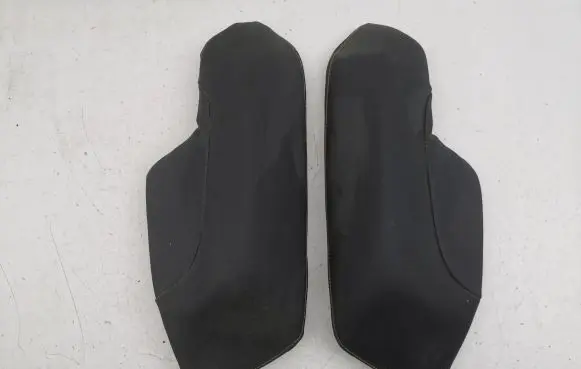 Volvo V50 Rear seat side top trim 139888113 039888108