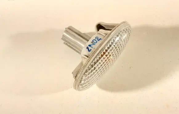 Mazda 3 II Front fender indicator light A052889 P2829 ZN02
