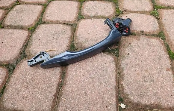 Opel Grandland X Rear door exterior handle 17TYS