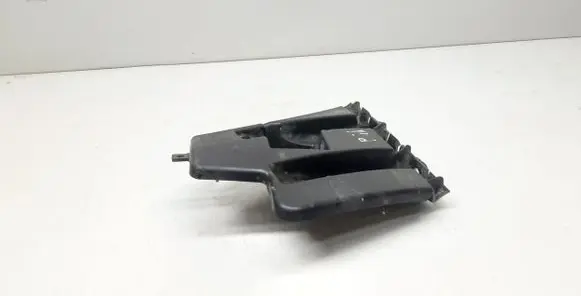 Volvo S60 Front bumper mounting bracket 30796626