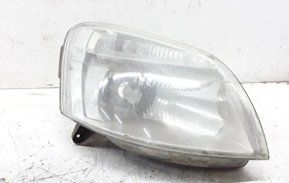 Peugeot Partner Headlight/headlamp