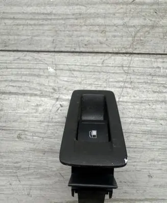 Volkswagen Golf Plus Fuel tank opening switch 5M0959551A
