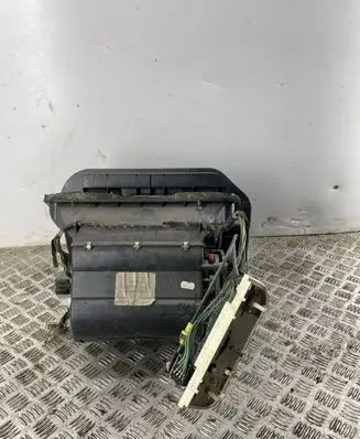 BMW 3 E36 Interior heater climate box assembly housing 9110213011