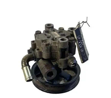 Toyota Corolla Verso AR10 Power steering pump