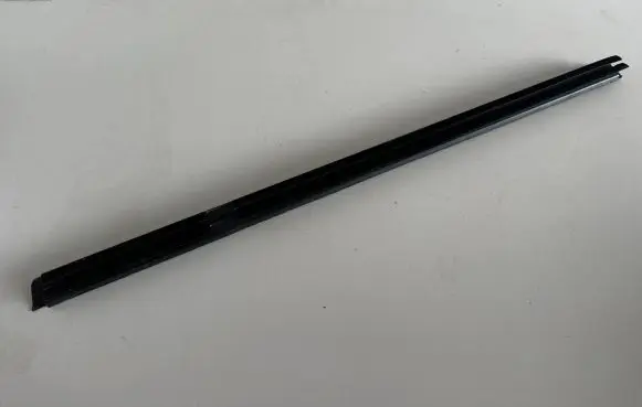 Ford Explorer Other rear door trim element BB537825861AE 5668B03157