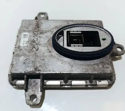 Headlight ballast module Xenon