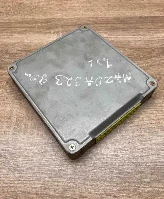 Mazda 323 F Engine control unit/module ECU B61K18881C C797002353