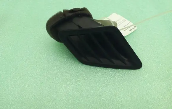Nissan Pulsar Other interior part 687413ZP0A 687V23ZP0A