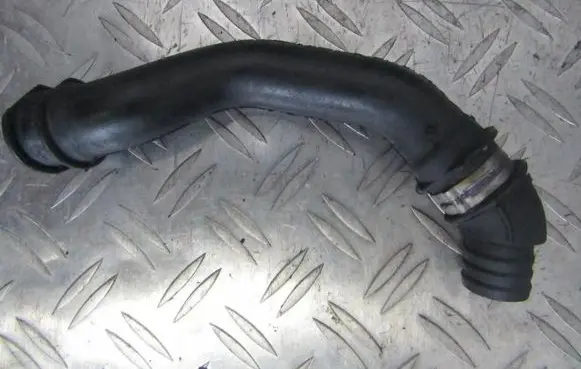 Air intake hose/pipe