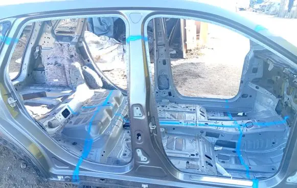 Mercedes-Benz B W246 W242 Pillar (middle) 