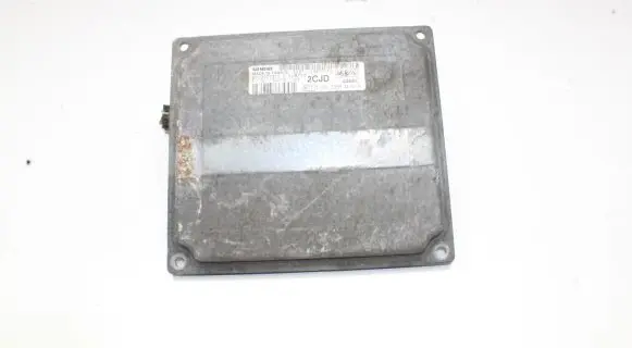 Ford Fiesta Engine control unit/module 6S6112A650FD S120977315D