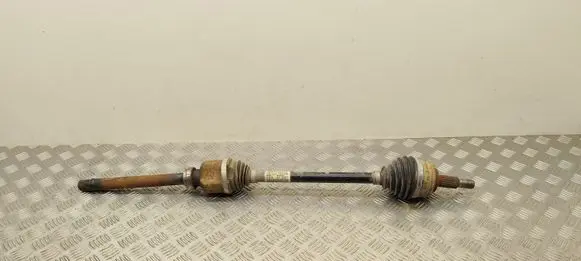 Peugeot 3008 II Front driveshaft 9811176480