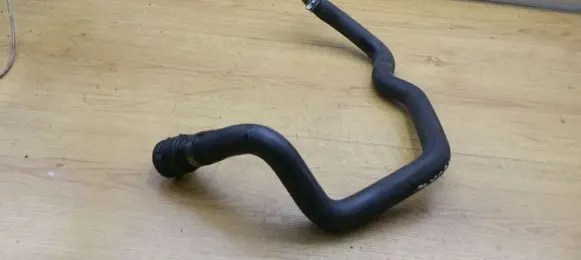 BMW 5 F10 F11 Engine coolant pipe/hose 19224372 15476810 1922437201