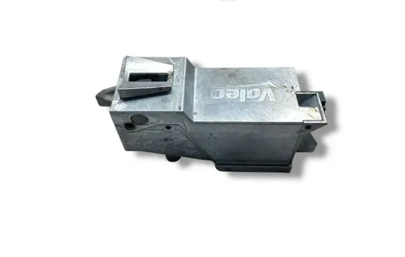 Ford Mondeo MK IV Steering wheel lock 7G913F880