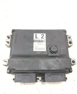 Suzuki SX4 Engine control unit/module 3392079J2 MB1123002561