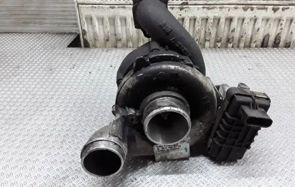 Mercedes-Benz E W211 Turbo A6420900280