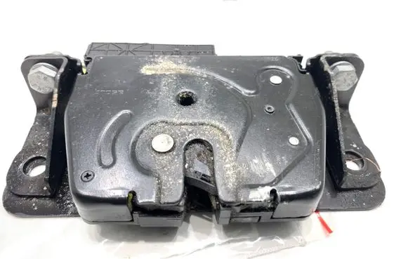 BMW X3 F25 Tailgate exterior lock 921959