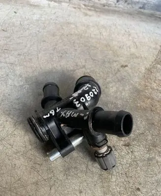 Ford C-MAX II Engine coolant pipe/hose Ds7g8k556cc