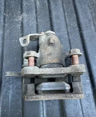 Mercedes-Benz Citan W415 Rear brake caliper 99999988899