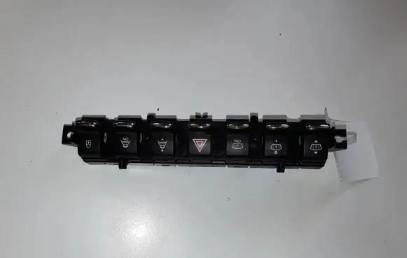 Peugeot 3008 I Hazard light switch 10033756