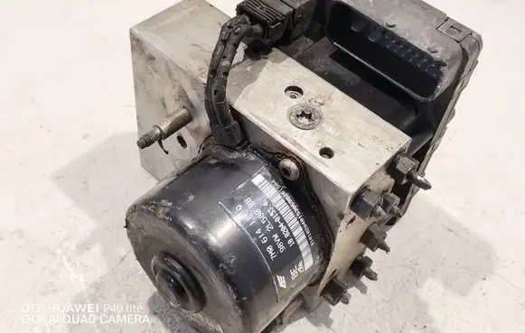 Ford Galaxy ABS Pump 1J0907379E 10094903013 7M0614111Q