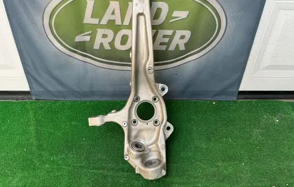 Land Rover Defender Front wheel hub spindle knuckle L8B23K185AH