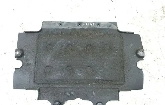 Maserati Levante Engine splash shield/under tray 
