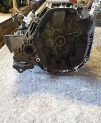 Renault Clio IV Manual 6 speed gearbox
