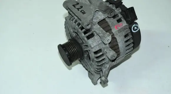 Mercedes-Benz C W204 Generator/alternator A0131549002