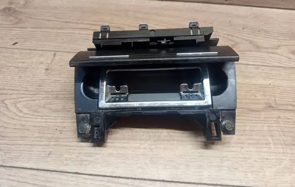 Audi A4 S4 B6 8E 8H Car ashtray 8E0857951