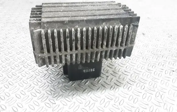 Opel Combo C Glow plug pre-heat relay 09132691