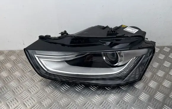 Audi A4 S4 B8 8K Headlight/headlamp 8K0941005C 03012752715 LE10B6235