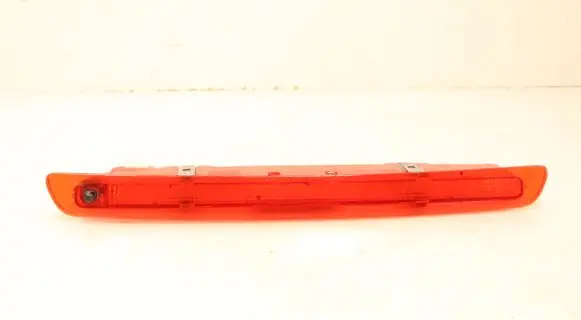 Nissan Qashqai Third/center stoplight